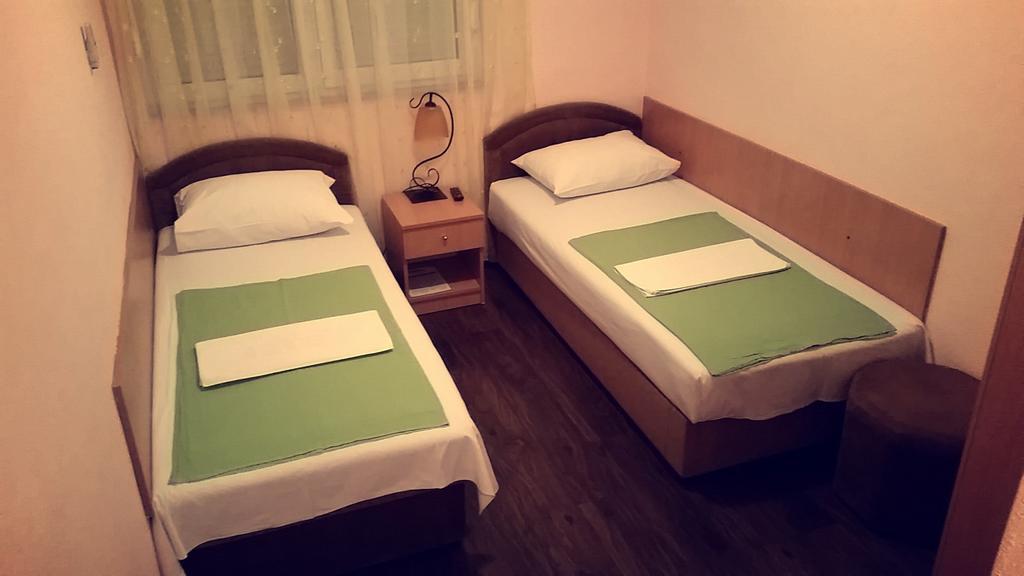 Motel Aura Μόσταρ Δωμάτιο φωτογραφία