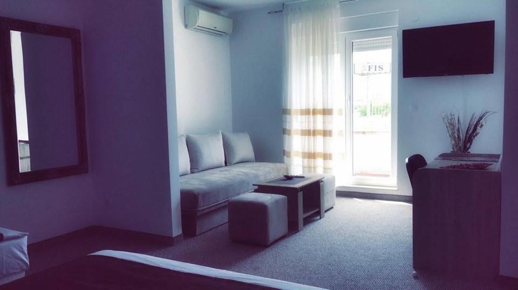 Motel Aura Μόσταρ Εξωτερικό φωτογραφία