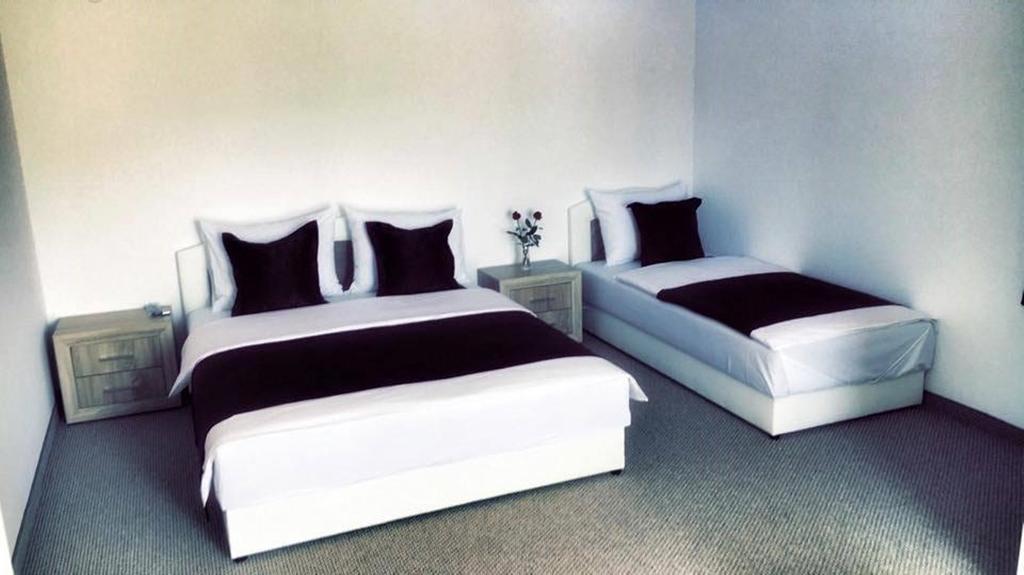 Motel Aura Μόσταρ Εξωτερικό φωτογραφία